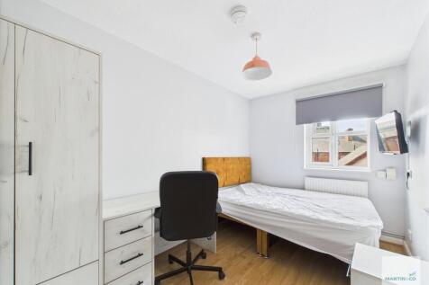 CAM03394G0-PR0345...