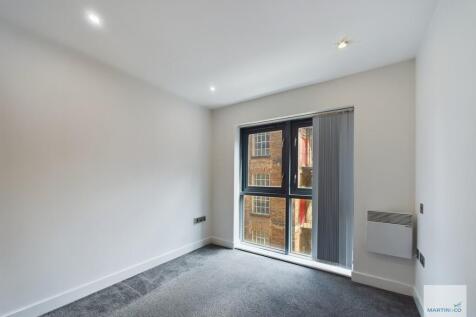 CAM03394G0-PR0126...