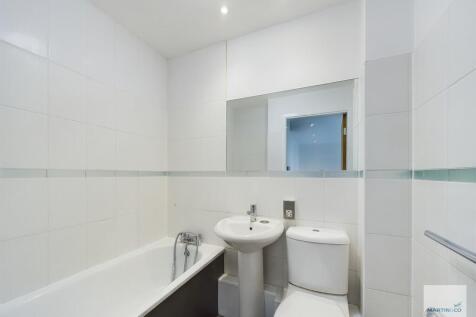 CAM03394G0-PR0126...