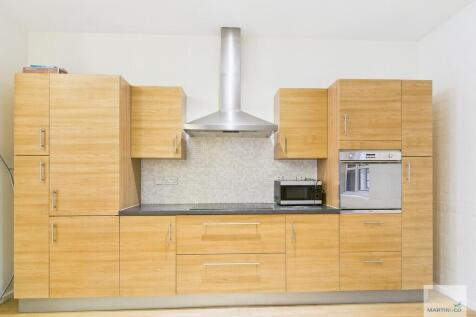 CAM03394G0-PR0391...