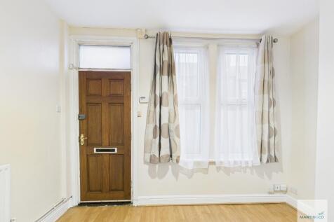 CAM03394G0-PR0395...