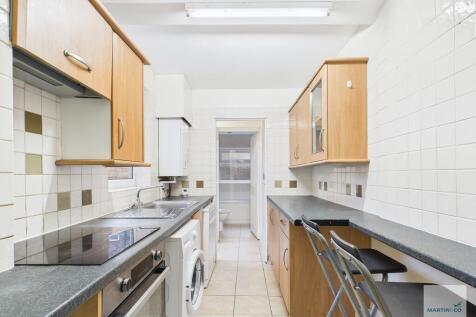 CAM03394G0-PR0395...