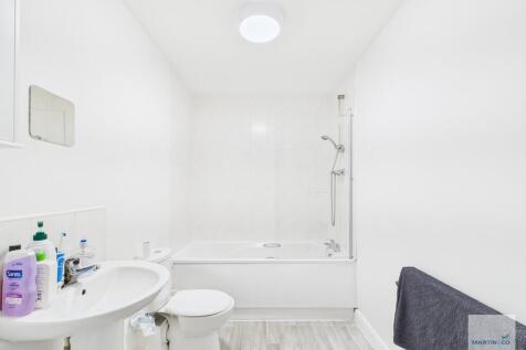 CAM03394G0-PR0396...