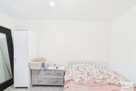 CAM03394G0-PR0396...