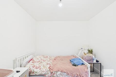 CAM03394G0-PR0396...