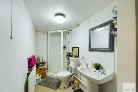 CAM03394G0-PR0085...