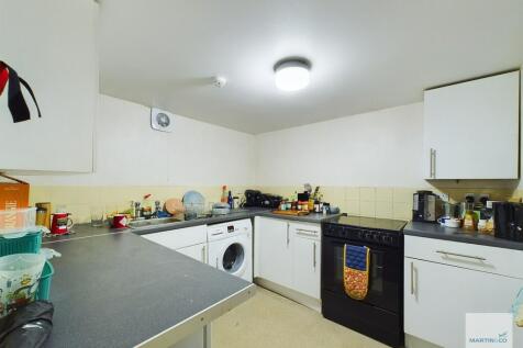 CAM03394G0-PR0085...