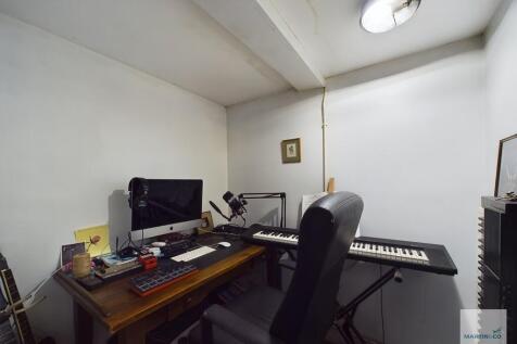 CAM03394G0-PR0085...