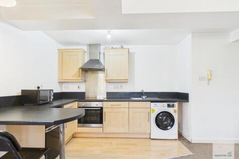 CAM03394G0-PR0403...