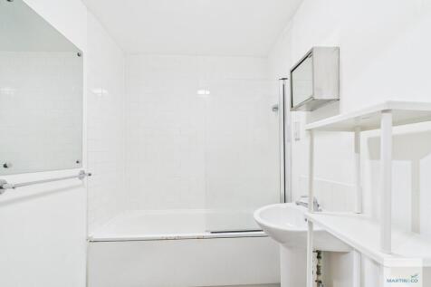 CAM03394G0-PR0403...