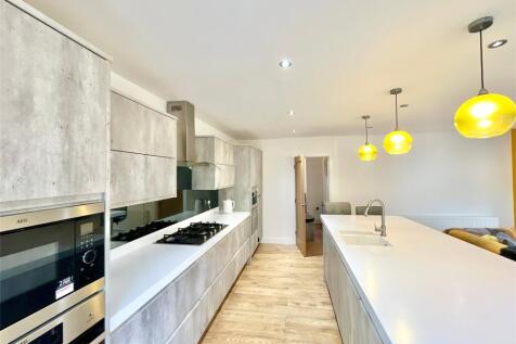 Kitchen/Diner/Family