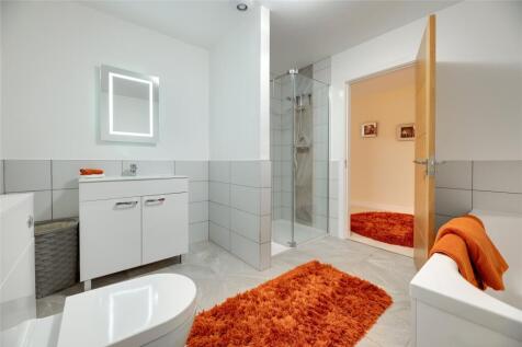 En Suite Bathroom