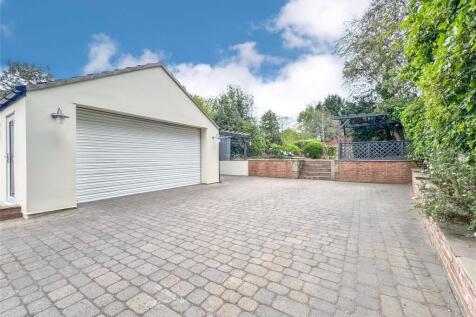 Double Garage