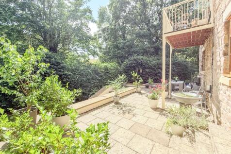 External/Balcony