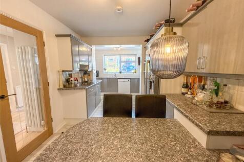 Breakasting Kitchen