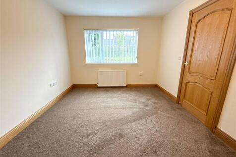 Bedroom 4 / Study