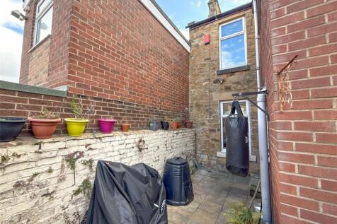 Rear Yard
