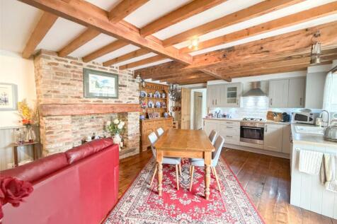 Kitchen/Diner/Family