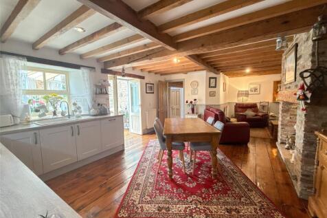 Kitchen/Diner/Family