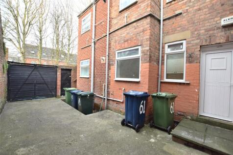 Shared Yard