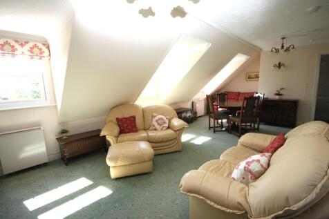 Lounge 2