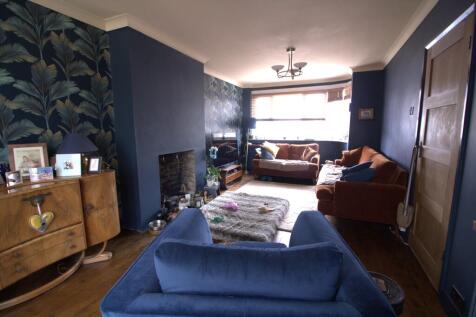 Lounge 2
