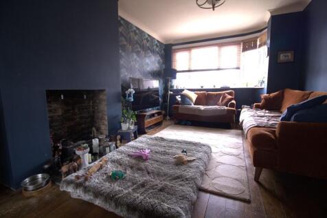 Lounge 3