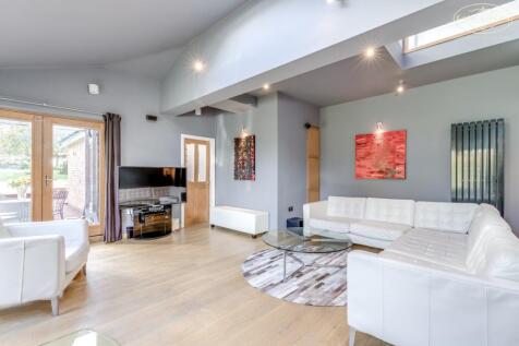 Reception room 1