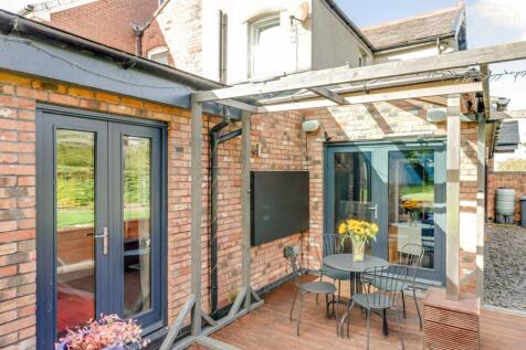decking from reception 1