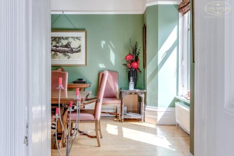 Reception room 3