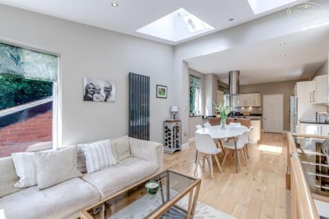 Open plan kitchen 