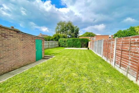 81 Manning Road R...