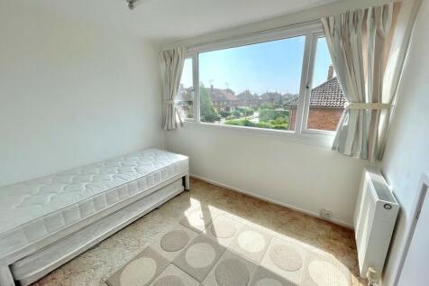 81 Manning Road B...