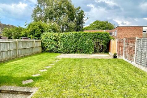 81 Manning Road R...
