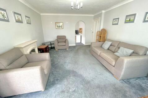 Blakeney Lounge 1