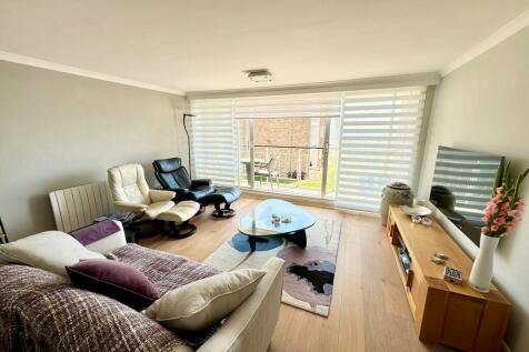 34 Forester Court...