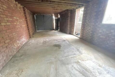 11 Furzefield Clo...