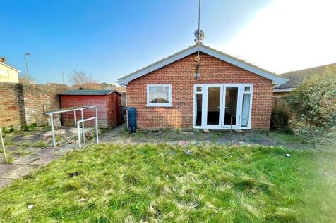 1 Fishers Close R...