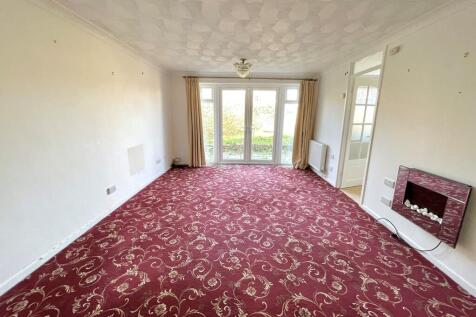 1 Fishers Close L...