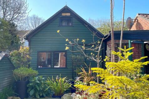 19 Biscay Close H...