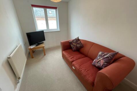 Flat 21 County Wh...