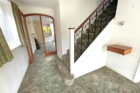 12 Acorn Close St...