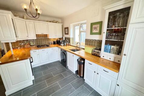 49 Worthing Road ...