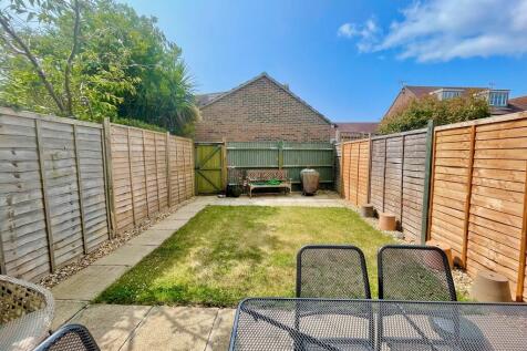 27 The Poplars Re...