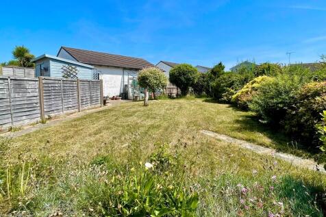 56 Windward Close...