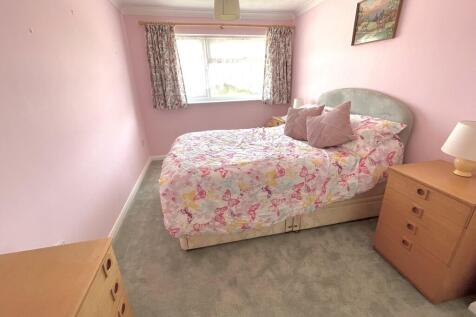 56 Windward Close...