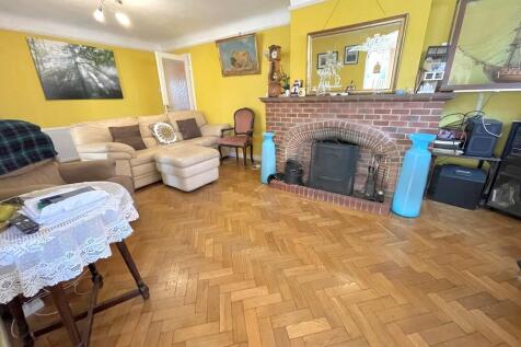 66 Parkside Avenu...