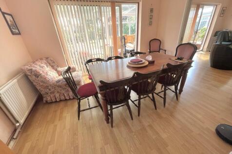 66 Parkside Avenu...