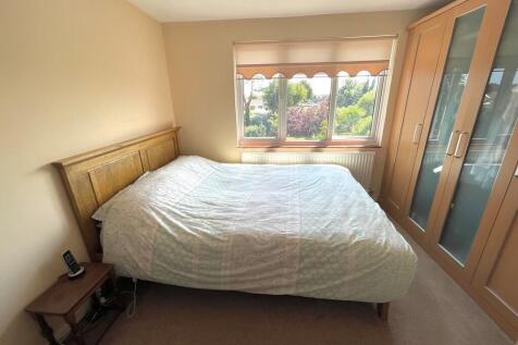 66 Parkside Avenu...