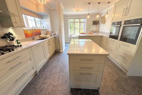 14 Preston Avenue...